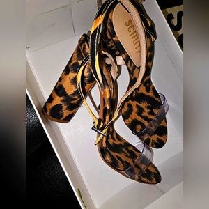 NIB NWT Schutz Animal Print Pitoca heels